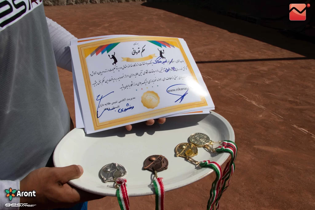 شرکت نیکان‌ آسا پرشین نماینده رسمی محصولات آرونت و بست رست در ایران، حامی مالی آکادمی تنیس طلایه داران (1)
